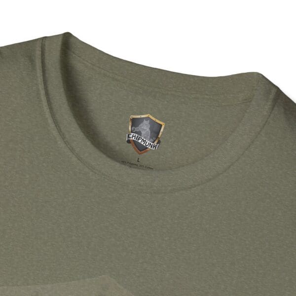 Hear The Stupid T-Shirt with a "Chipmunk" brand label inside, featuring a green neckline in size "L".